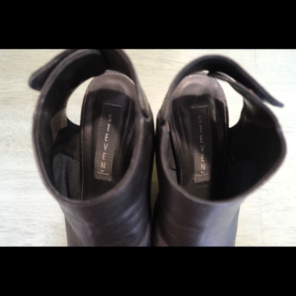Steven by Steve Madden Slater Open Toe Bootie Heel - Picture 9 of 10